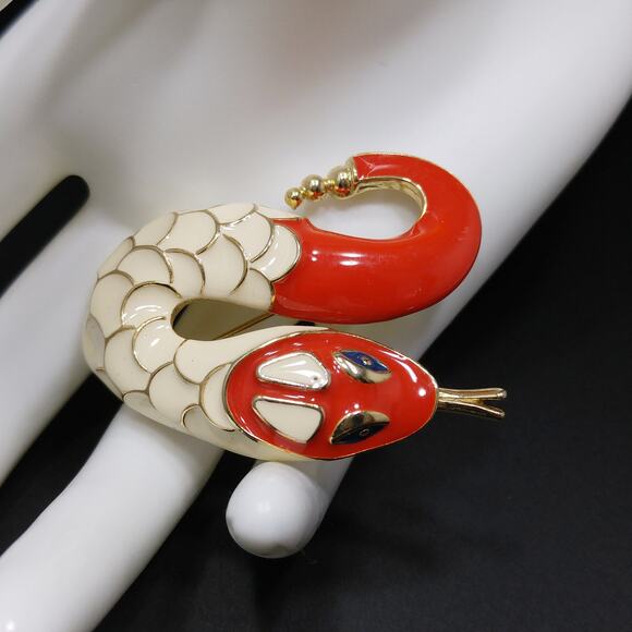 Vintage Rattlesnake Enamel Brooch, Gold Plated, Red & White Enamel, 1960s - Picture 2 of 10
